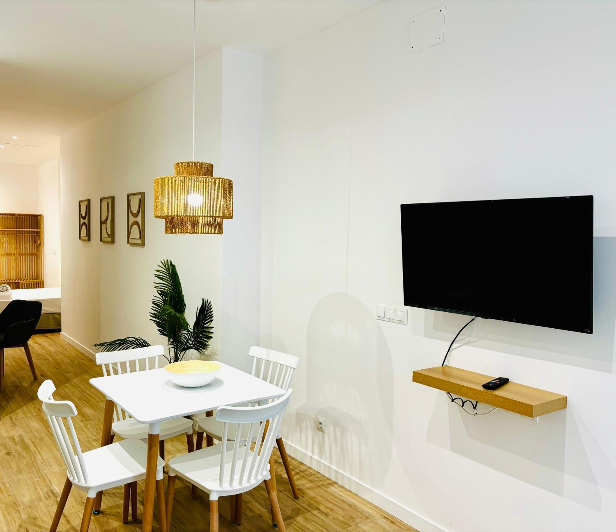 Travel Habitat Ruzafa Lofts *